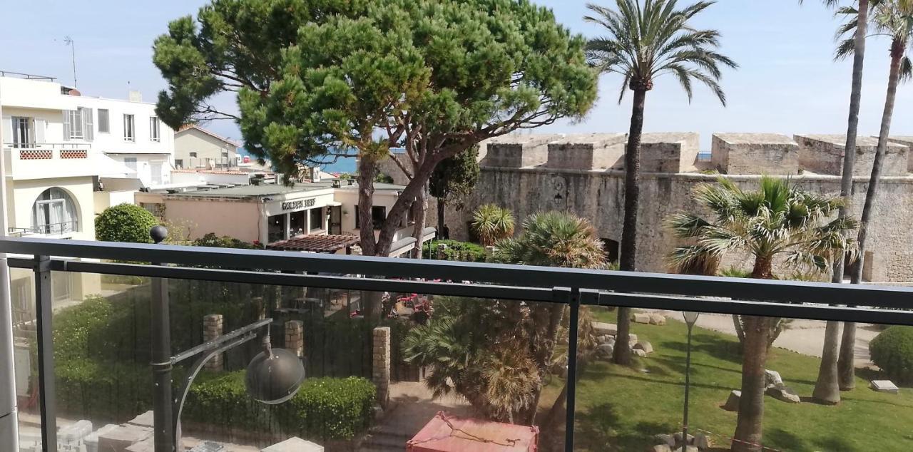 Vue Mer Et Remparts. Entre Vieille Ville Et Plages アンティーブ エクステリア 写真