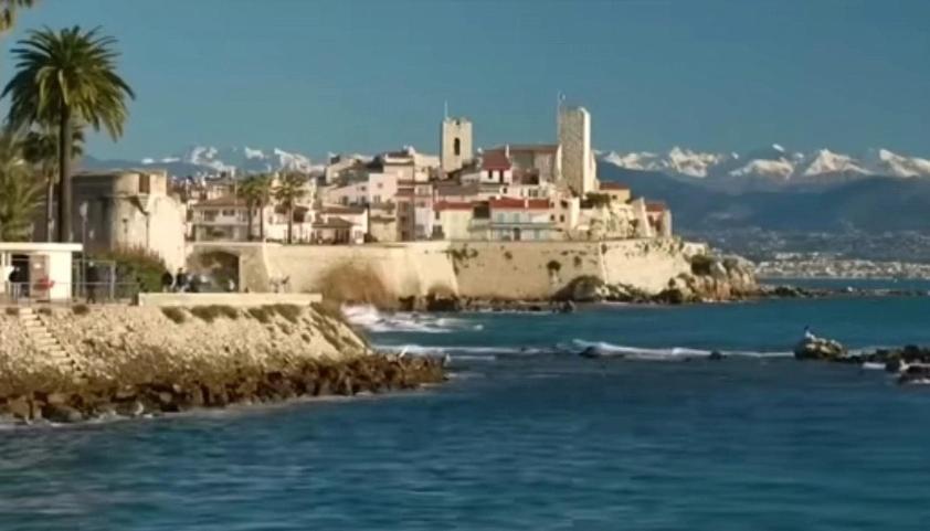 Vue Mer Et Remparts. Entre Vieille Ville Et Plages アンティーブ エクステリア 写真